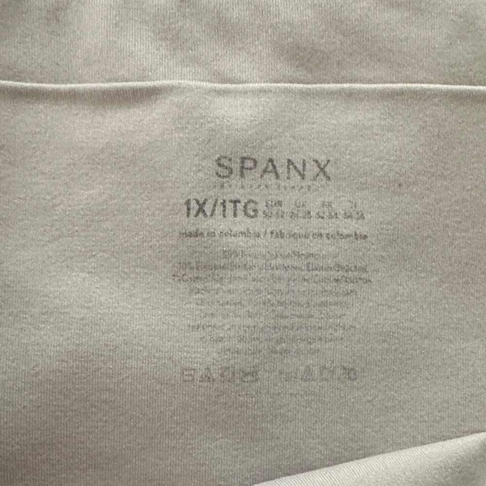 SPANX SPANXshape™ ExtraOrdinary
Brief 1X - 7 Pairs - Picture 2 of 3